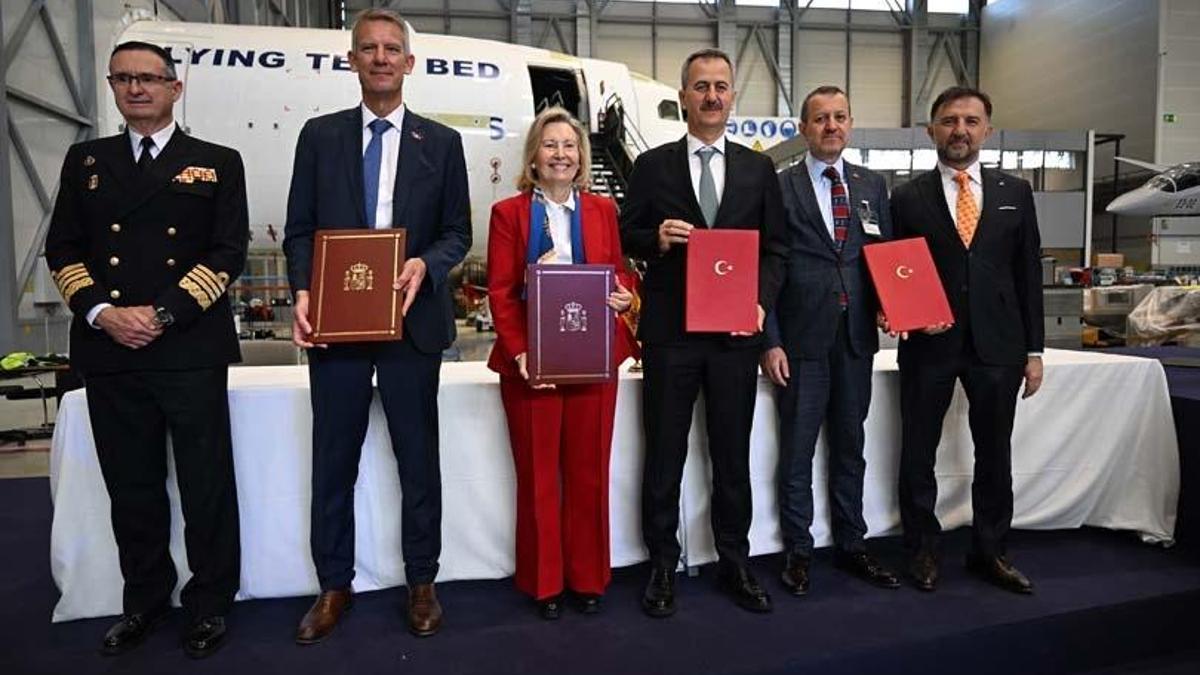 HÜRJET için imzalar İspanya'da atıldı