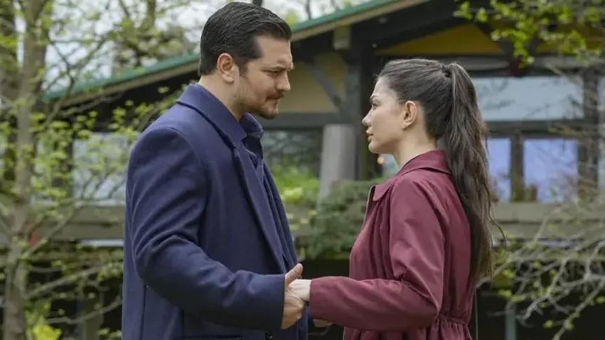 Eşref gençlere hayat dersi verdi! 'Kalem tutacaksınız'