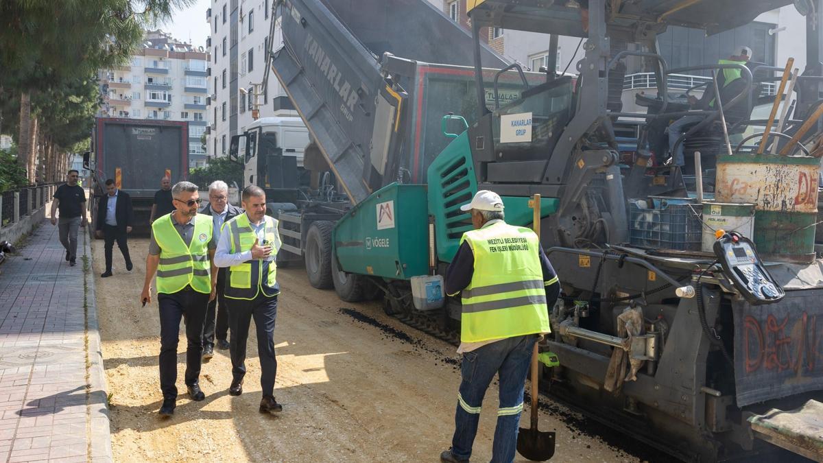 Mezitlide teknik standartlara uygun yol çalışmaları