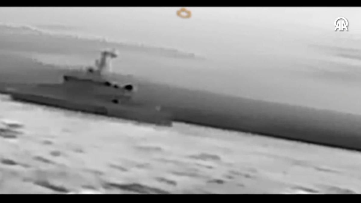 Ukrayna açıkladı: Kerç Köprüsü'nü koruyan Rus botlarına saldırı düzenledik