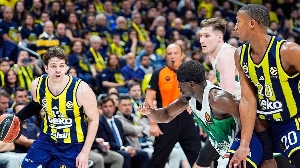 Fenerbahçe Beko, Zalgris serisinde kazanmaya devam ediyor