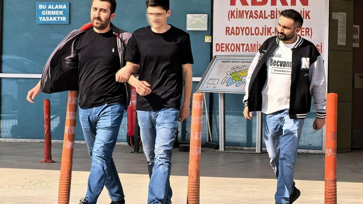 Oto tamirhanesindeki tüfekli saldırının şüphelisi: Babamı darbettiği için vurdum (2)