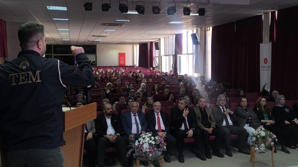 Öğretmenlere eğitim