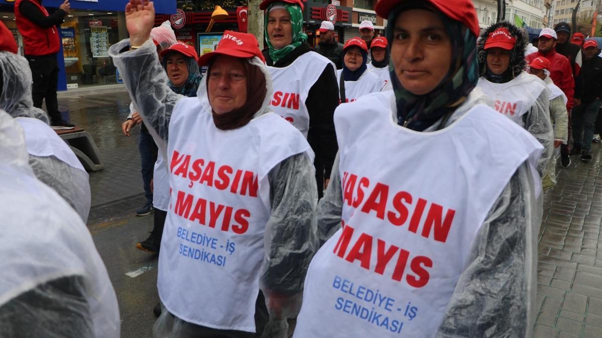 Boluda 1 Mayıs coşkuyla kutlandı