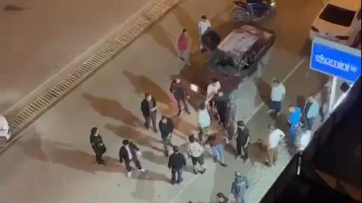 Osmaniyede 2 kişinin yaralandığı silahlı kavga, kamerada
