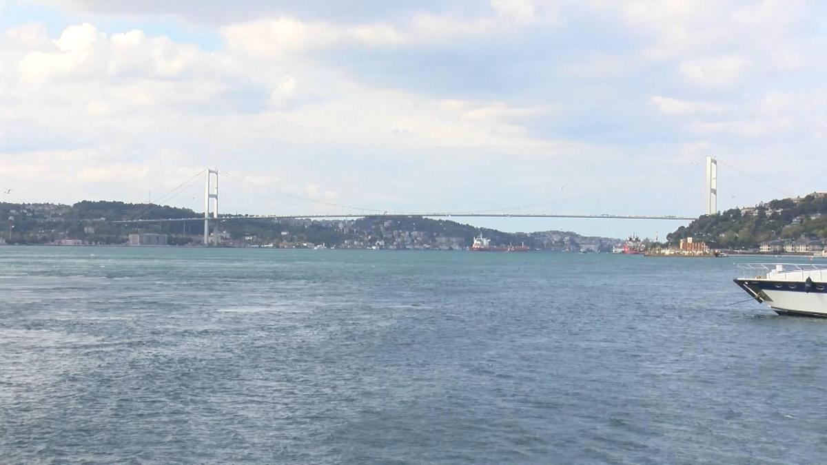 İstanbul Boğazı transit gemi geçişlerine kapatıldı
