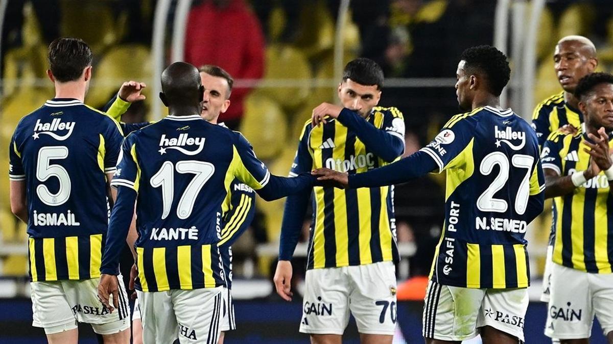 Fenerbahçe 3-1 Başakşehir Maç Özeti | Kanarya, sahasında kazandı