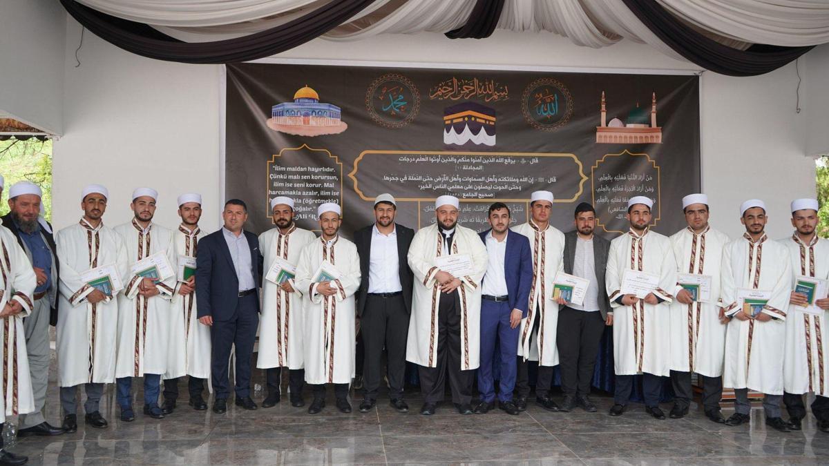 Diyarbakırda 13 hafız öğrenci için icazet programı düzenlendi