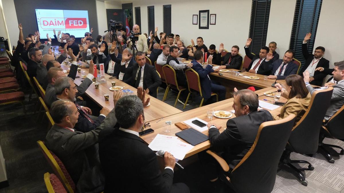 Başkan Karslıoğlu güven tazeledi