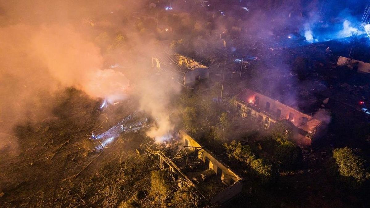 Çin'de havai fişek fabrikasında patlama: 21 ölü, 61 yaralı