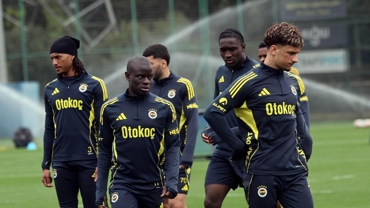 Fenerbahçe'de Konyaspor maçı hazırlıkları başladı