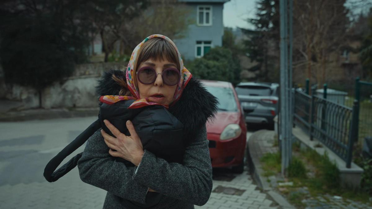 Arka Sokaklar'da "lavaş çetesi" sahnesi