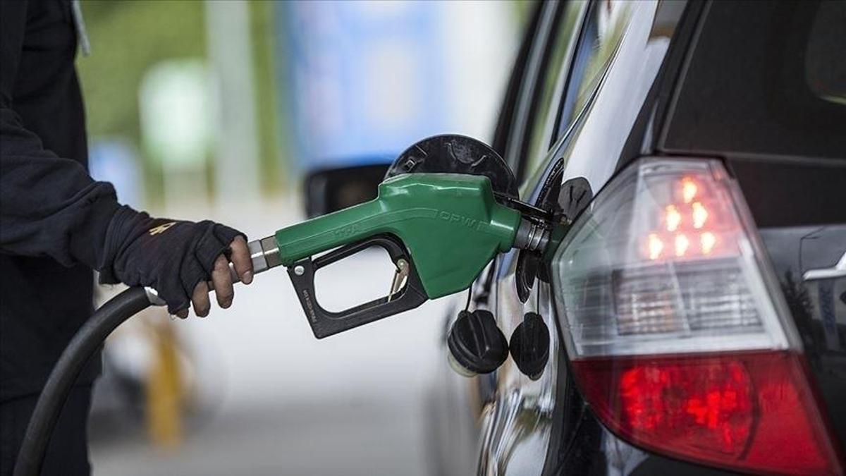 Benzin, LPG, motorin fiyatları: Benzin, LPG, motorin ne kadar? İstanbul, Ankara, İzmir akaryakıt fiyatları
