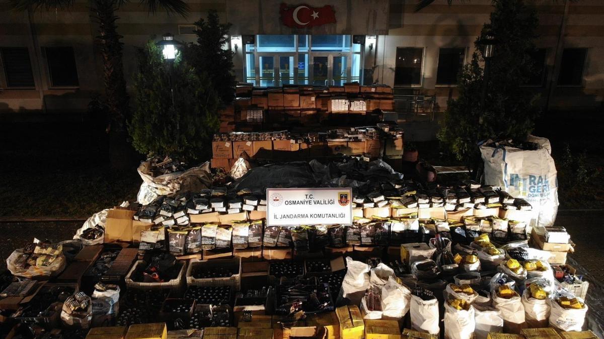 15 milyon liralık kaçak ürün ele geçirildi: 3 tutuklama