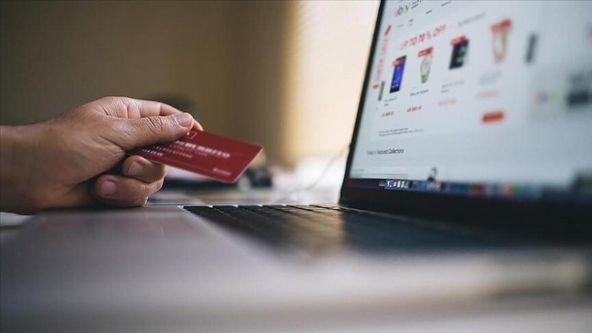 Anneler günü e-ticaret patlaması: Mayıs hacmi 400 milyar liraya ulaşabilir