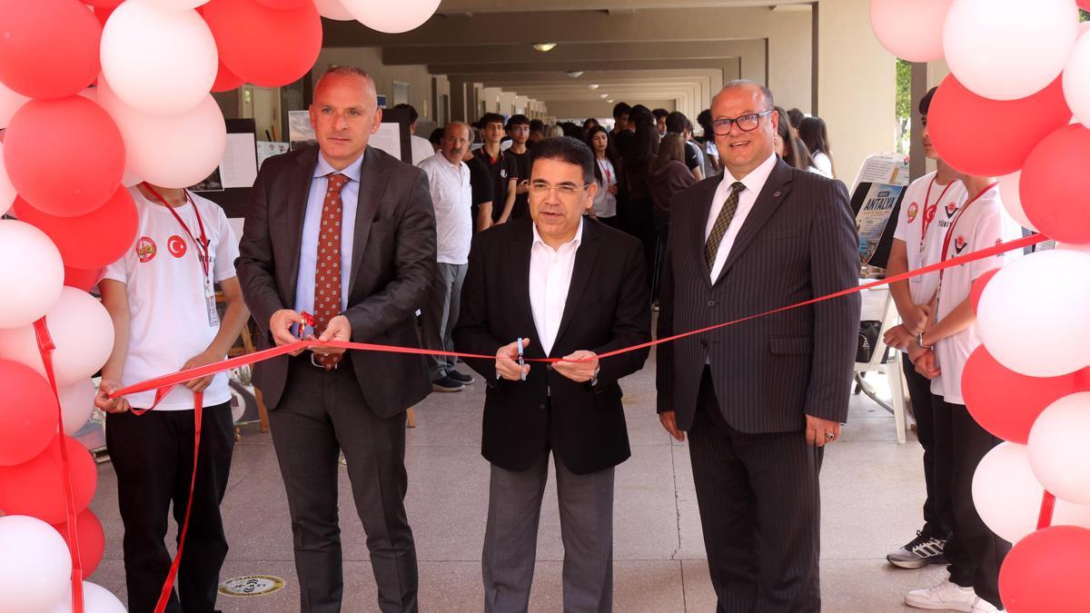 Başkan Türkiş, 41 yıl önce mezun olduğu okulu ziyaret etti