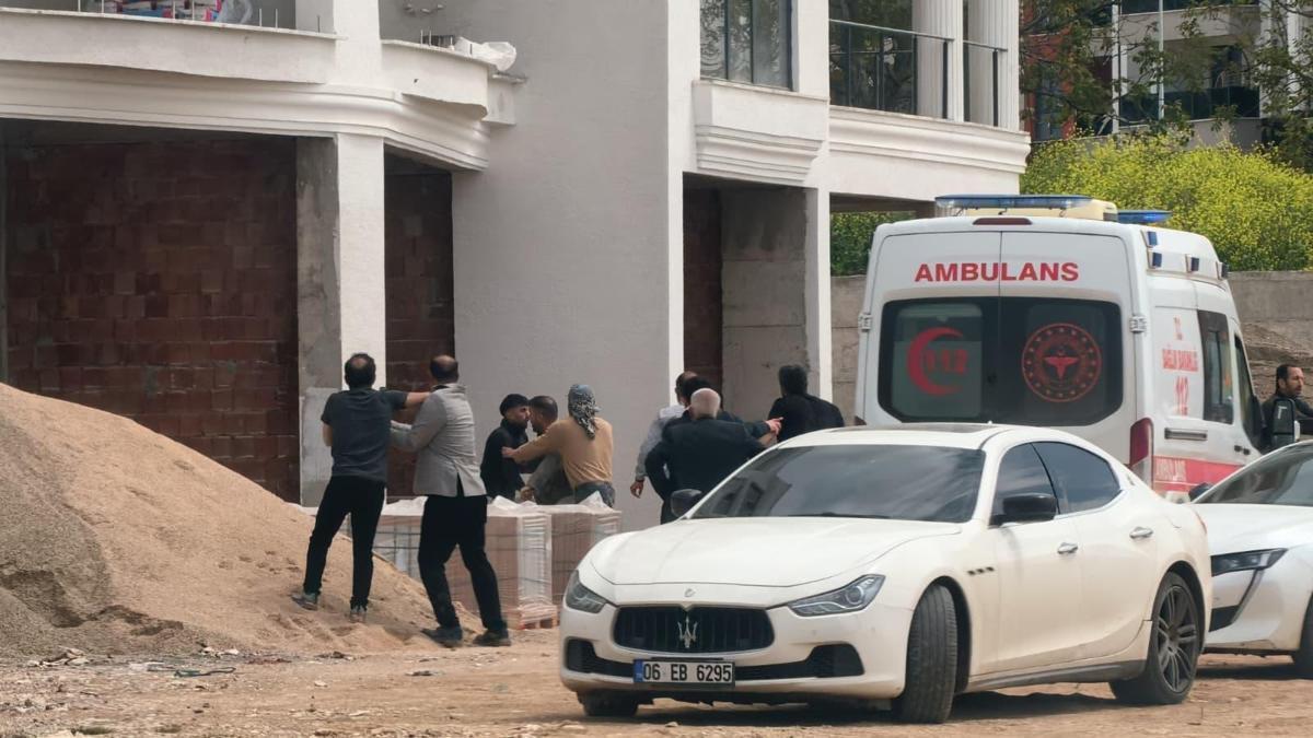 İnşaat işçileri arasında sopalı-yumruklu kavga; 5 yaralı