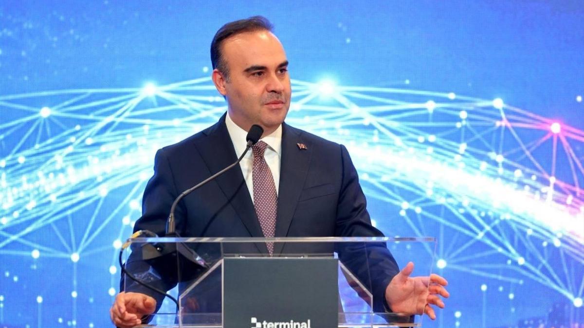 Bakan Kacır, Türkiye'nin teknoloji yolculuğunu anlattı: "2030 hedefimiz 100 bin teknoloji girişimi"