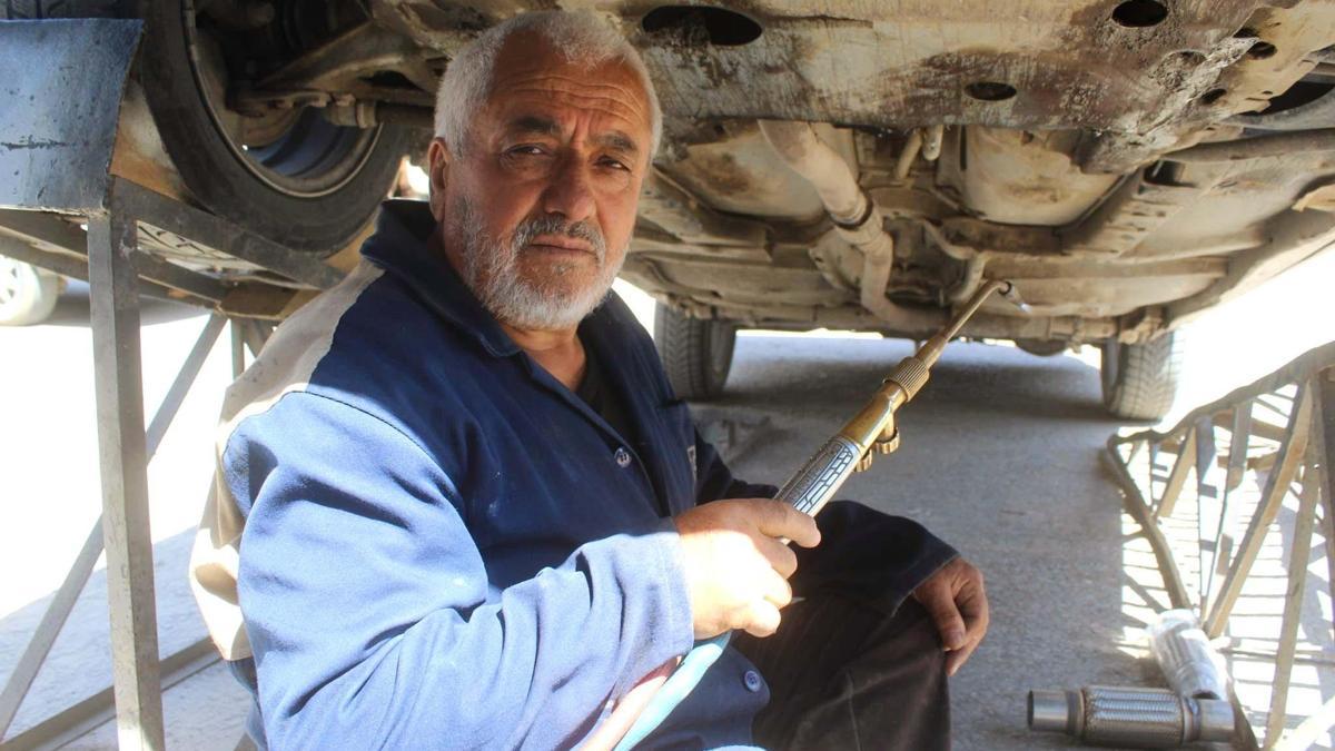 15 bin nüfuslu ilçede 49 yıldır kaportalara şekil veriyor
