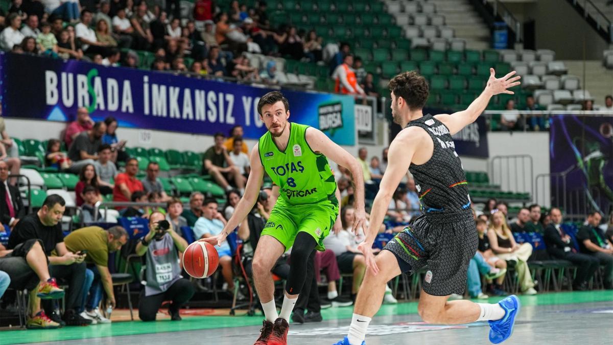 TOFAŞ - Aliağa Petkimspor: 73-71