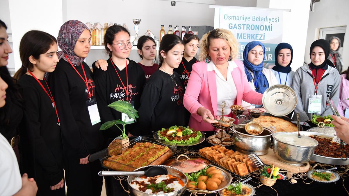 Adım Adım Anadolu projesiyle Osmaniyenin lezzetleri tanıtıldı