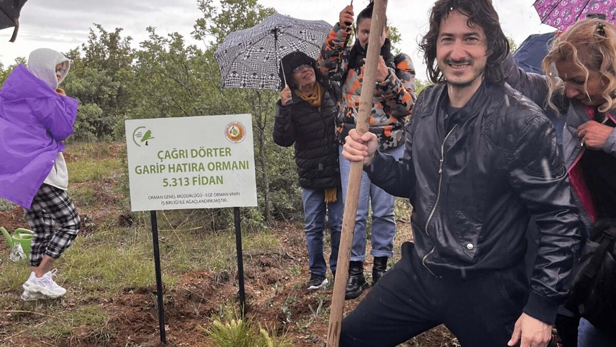 Okurlardan yazara hediye olarak 7 hatıra ormanı
