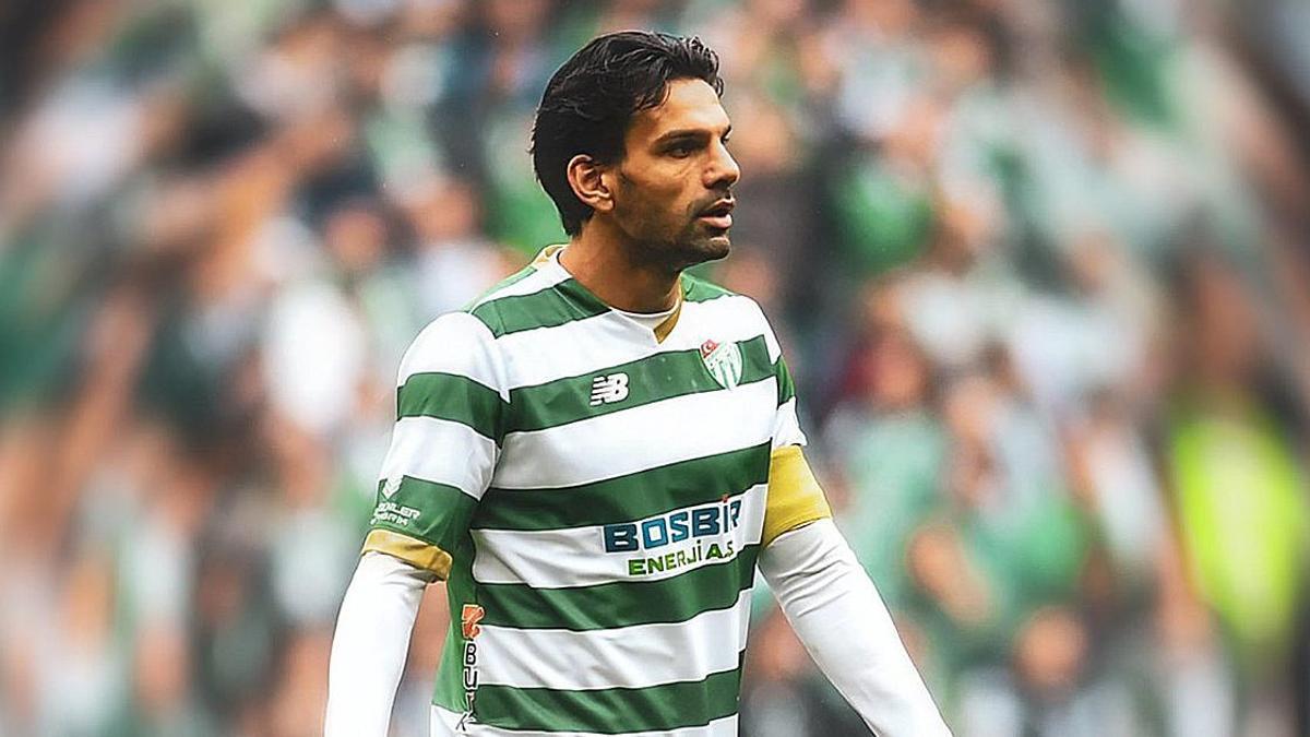 Bursaspor, Muhammet Demir’e veda etti