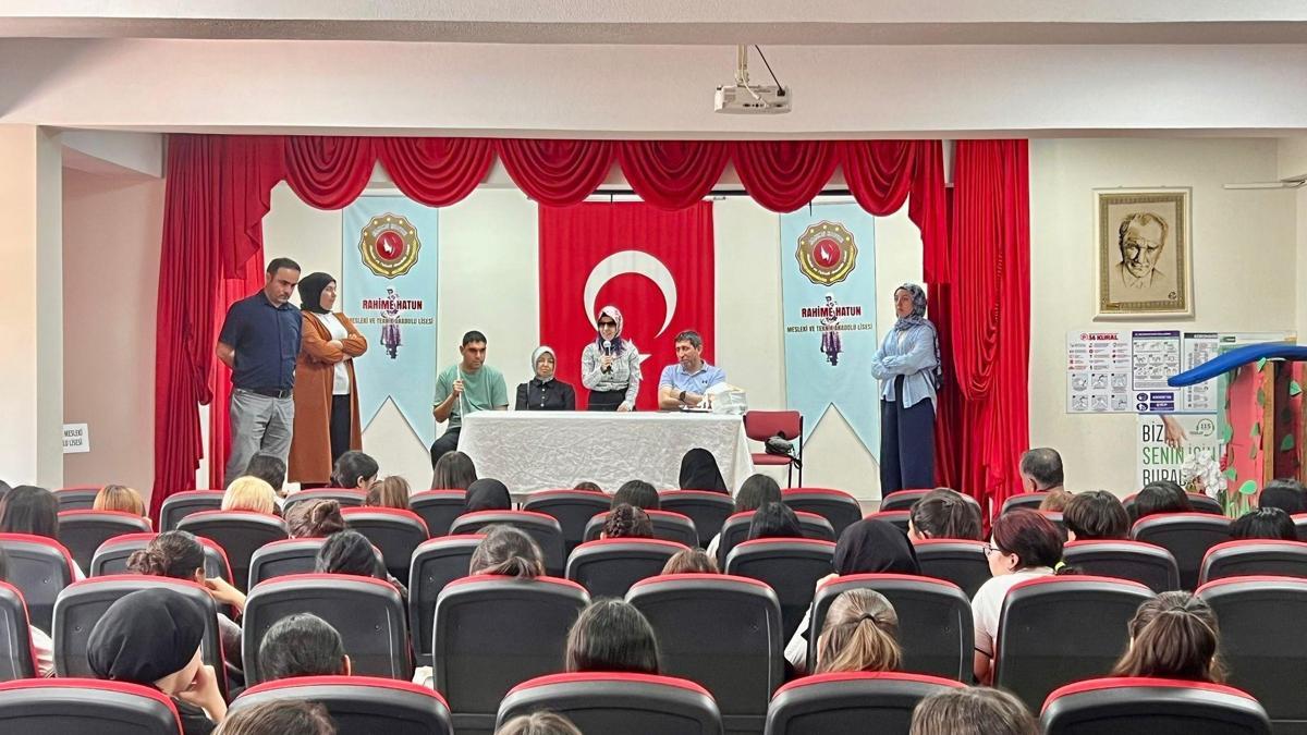 Liselilerden Engelliler Haftasına özel farkındalık etkinliği