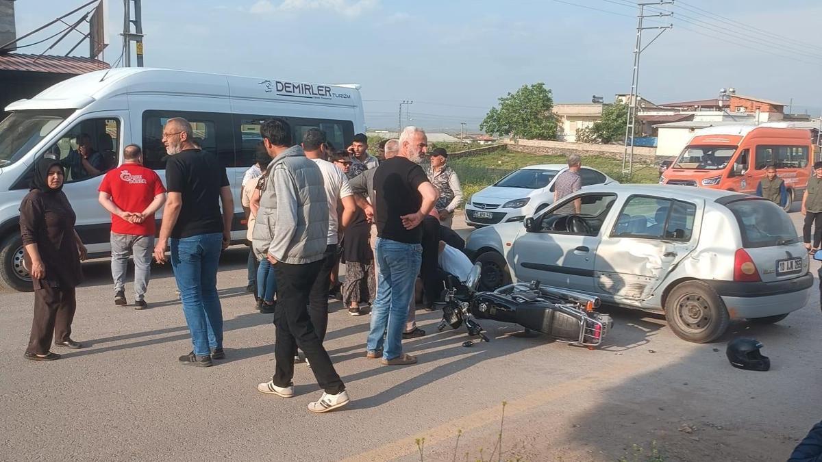 Gaziantepte otomobil ile motosiklet çarpıştı:2 yaralı