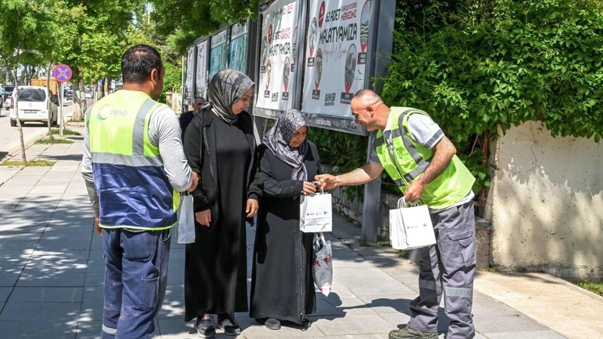 Malatya'da 20 bin sebze fidesi dağıtıldı