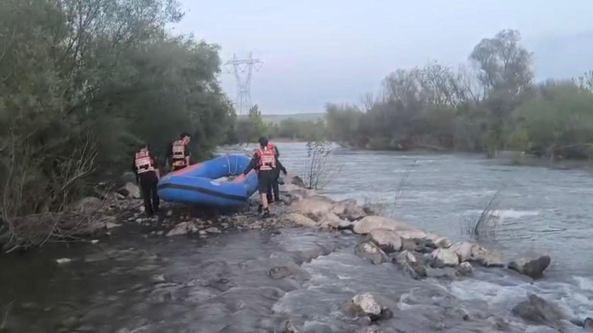 Dicle Nehrinde mahsur kalan kişi kurtarıldı
