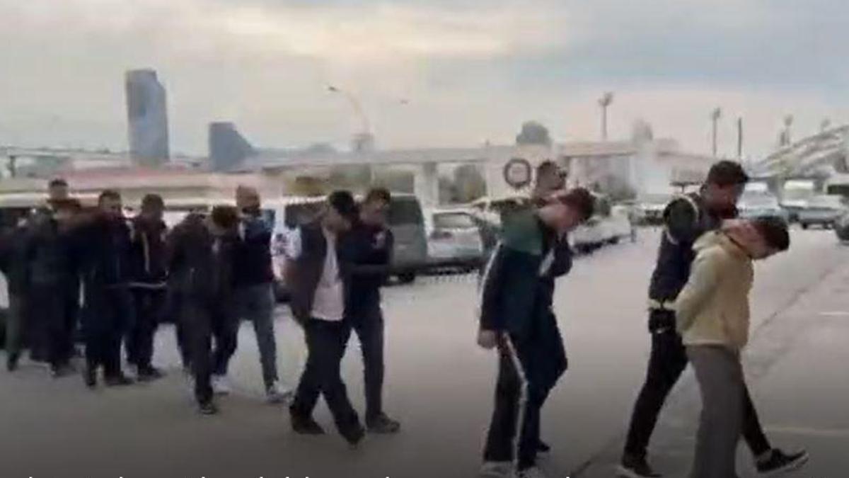 Ankarada silahlı paylaşım yapanlara operasyon: 19 gözaltı