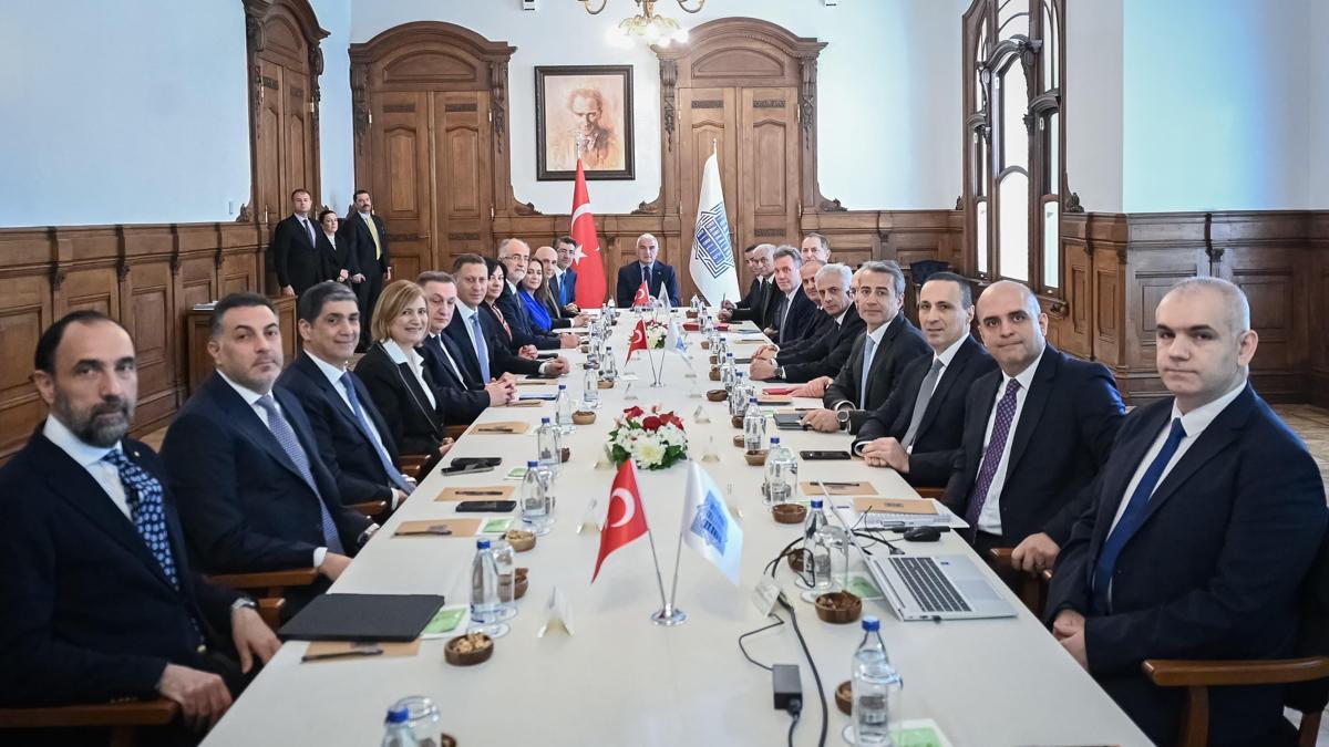 Bankacılık ve turizm sektörü için kritik zirve!