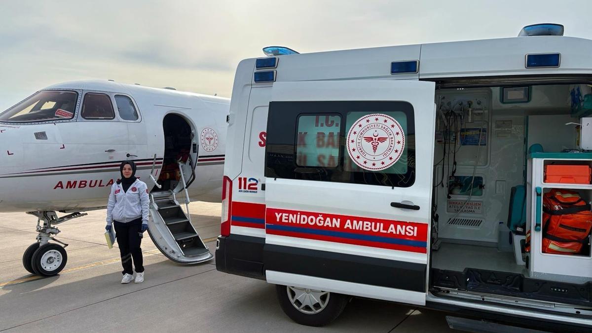 Kalbi delik doğan Bilge bebek, ambulans uçakla Ankara’ya sevk edildi