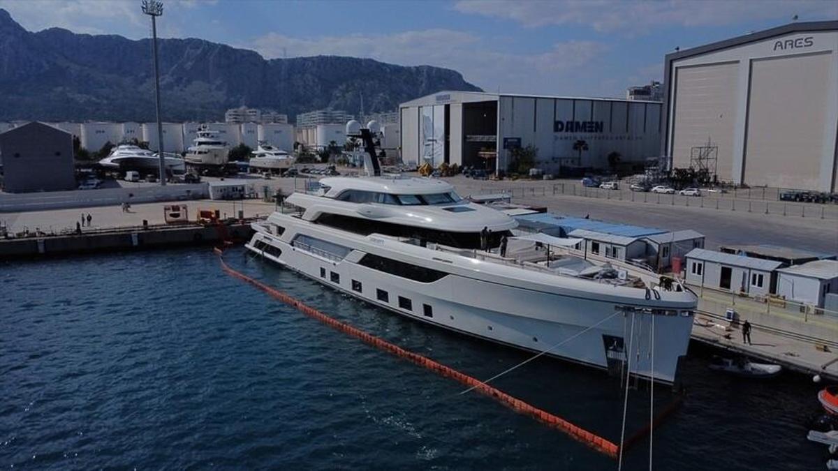 Antalya Serbest Bölge’de yat üretimi hızlandı: Türkiye dünyada ikinci sıraya yükseldi