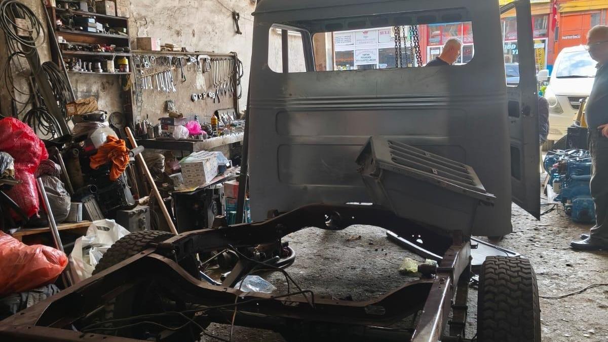 Kündekari ustasından, hurda arazi araca ahşap dokunuş / Ek fotoğraflar