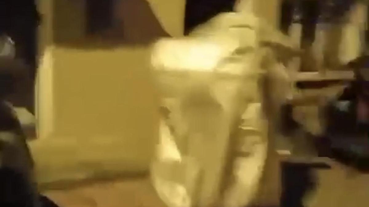 Kağıthane'de iş insanının kayınvalidesinin evine s…
