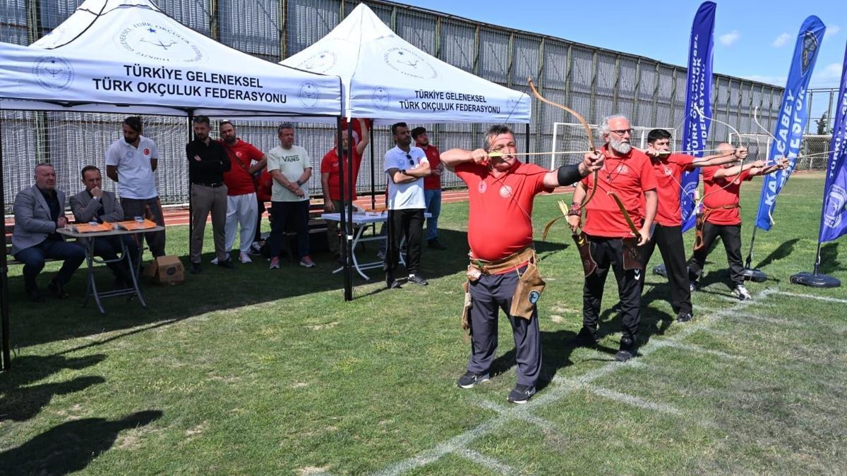 Milli okçular Fetih Kupası öncesi Karacabeyde kampa girdi
