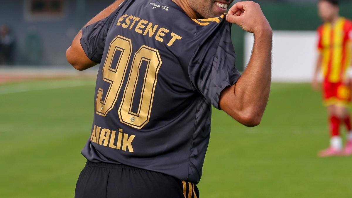 Aliağa FK'da 4 oyuncu gitti