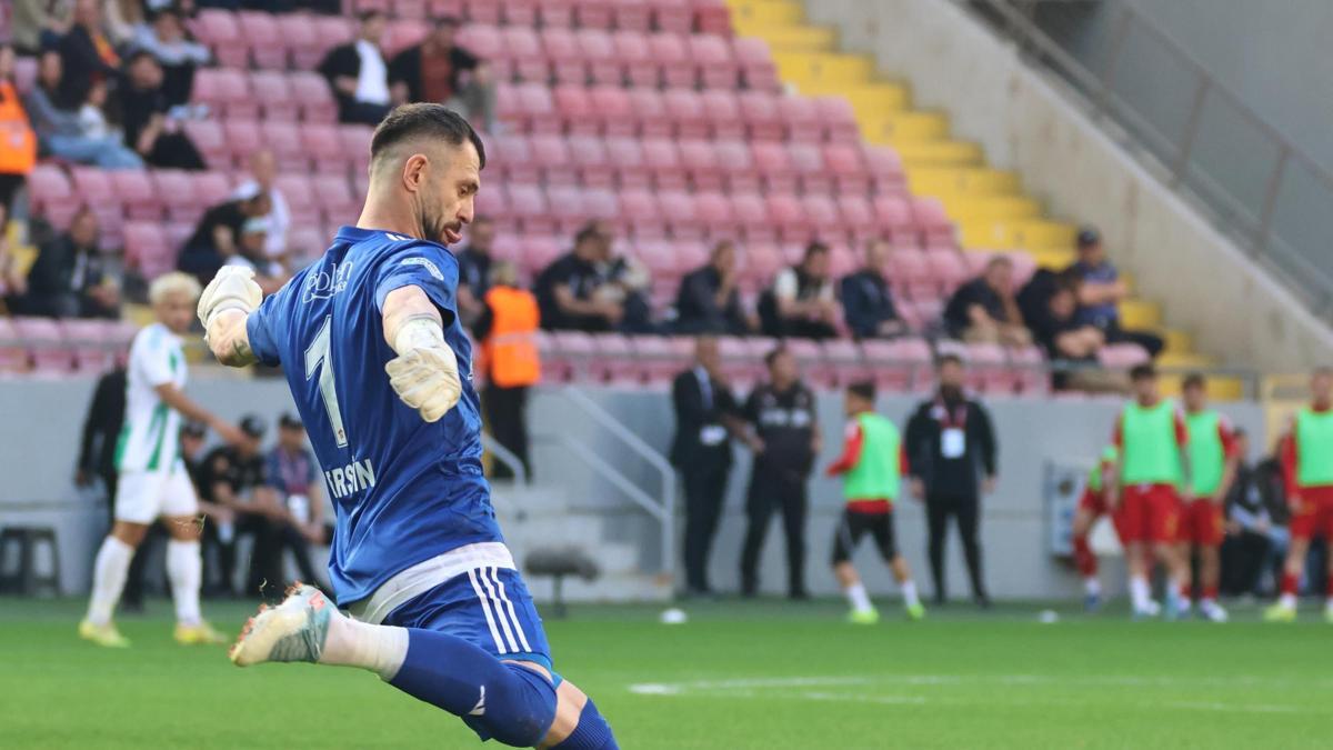 Eski Karşıyakalılar play-off'ta güldü
