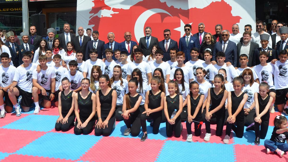 Serik'te 19 Mayıs coşkusu