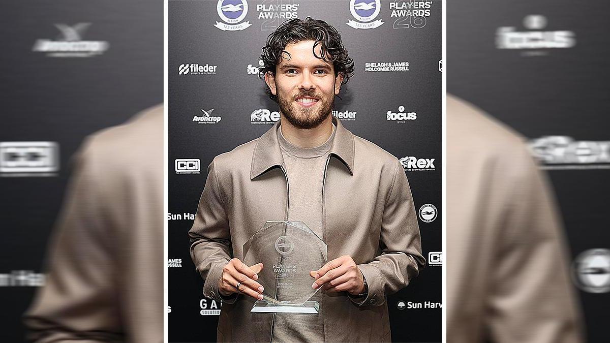 Milli futbolcu Ferdi Kadıoğlu, Brighton'ın en iyisi seçildi