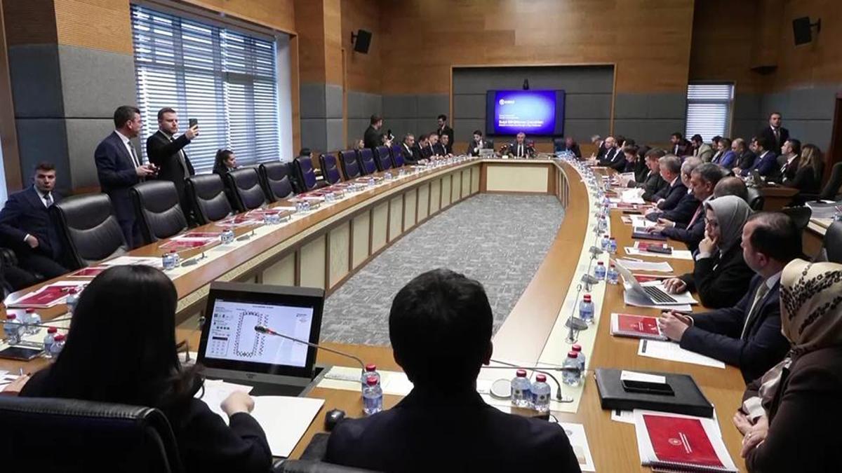 Meclis'ten suça sürüklenen çocuk raporu
