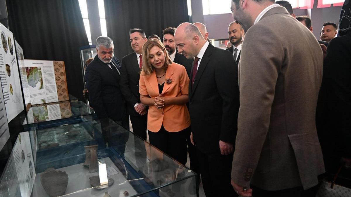 Kazı buluntuları sergilendi