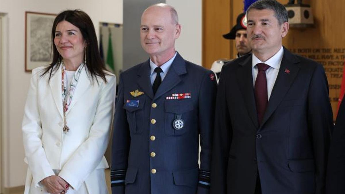 Roma'da "Değişen Güvenlik Ortamında NATO ve Türkiye: Uyum, İşbirliği ve Gelecek Perspektifleri" paneli