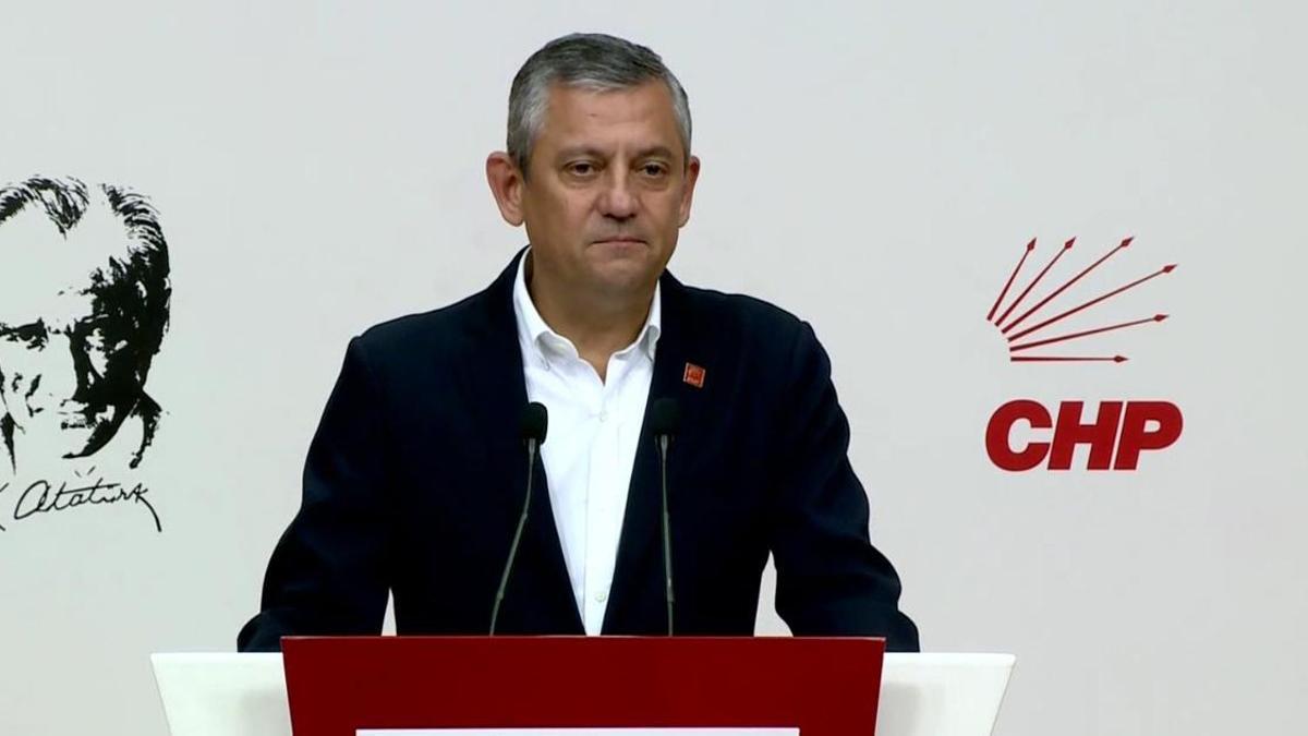 SON DAKİKA HABERİ: CHP MYK bitti, Özgür Özel açıklama yapıyor