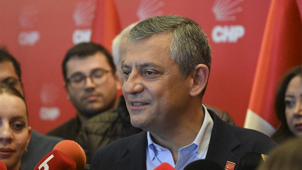 Özgür Özel'den kurultay açıklaması