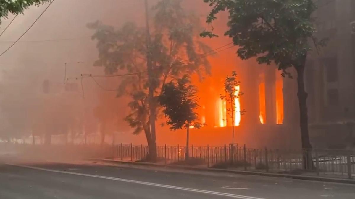 Rusya sabah kadar Ukrayna'yı bombaladı! Kiev'de 1 ölü