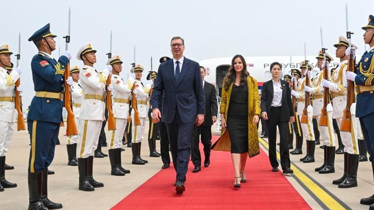 Sırbistan Cumhurbaşkanı Aleksandar Vucic'ten Çin temasları