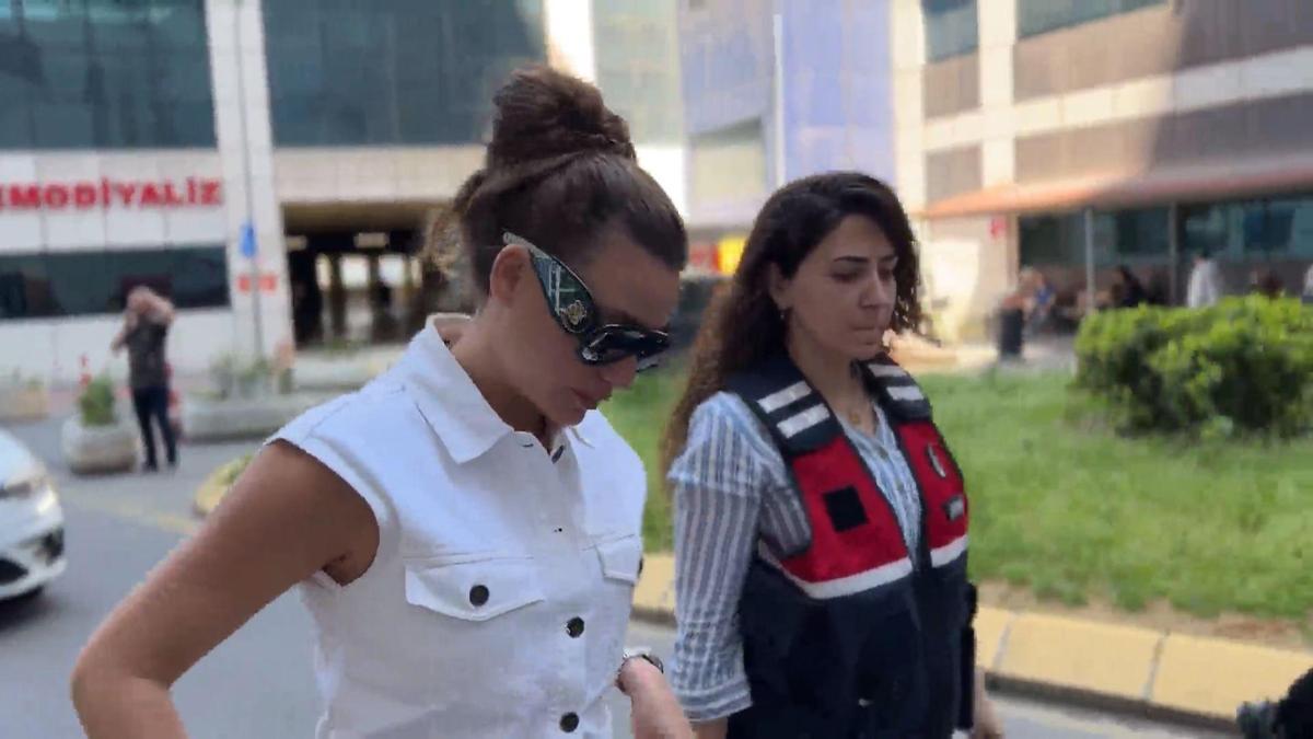 SON DAKİKA! Gözaltına alınan Serenay Sarıkaya serbest bırakıldı
